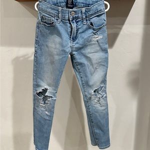 Boys distressed jeans in size 6